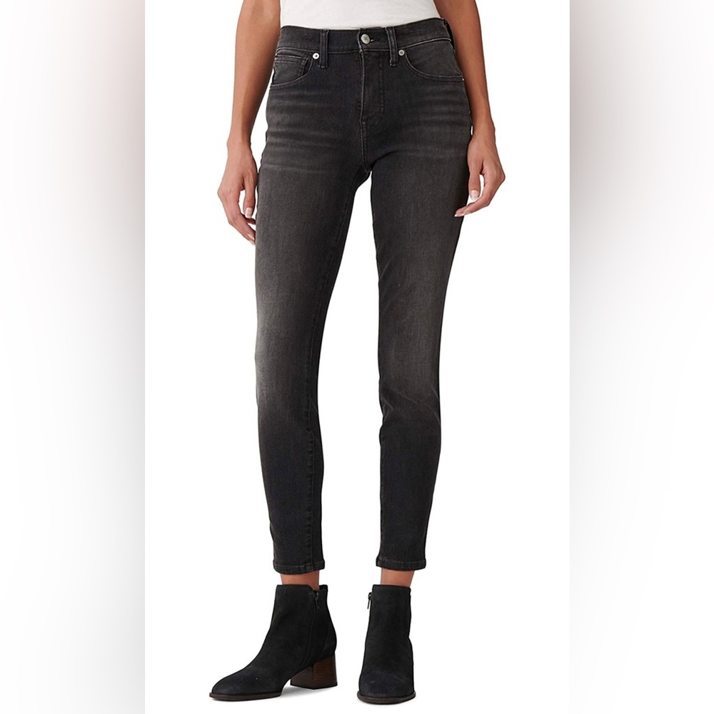 Lucky brand size 14/32